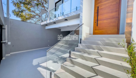 Casa à venda com 3 quartos, sendo 3 suítes, em Jardim Paulista, Atibaia - SP