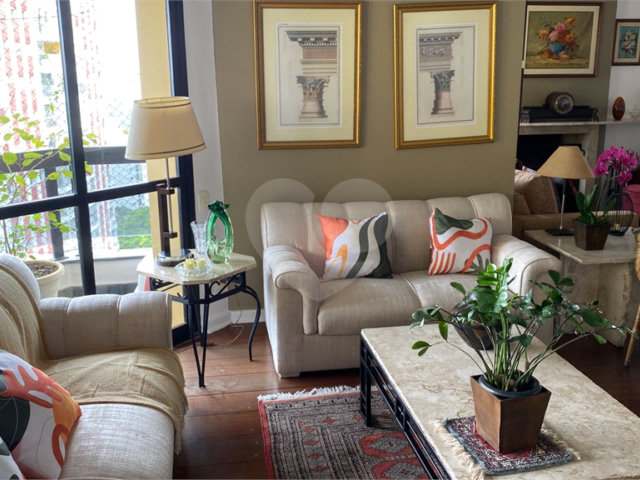 Apartamento à venda com 3 suítes em Morumbi, São Paulo, SP