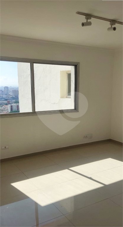 Apartamento à venda com 40m² - Cambuci.