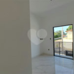 Casa de Vila à venda com 2 quartos em Wanel Ville, Sorocaba, SP
