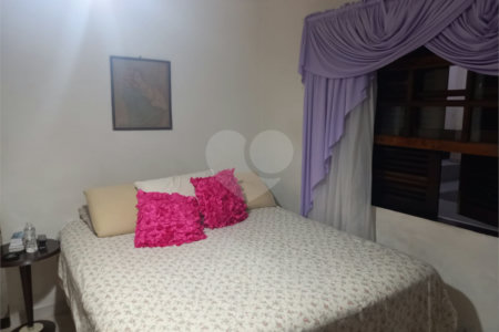 Sobrado à venda com 3 quartos em Santa Teresinha, São Paulo, SP