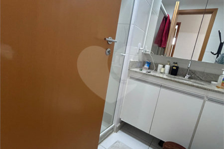 Apartamento à venda com 2 quartos, sendo 1 suíte, em Rio Comprido, Rio de Janeiro, RJ