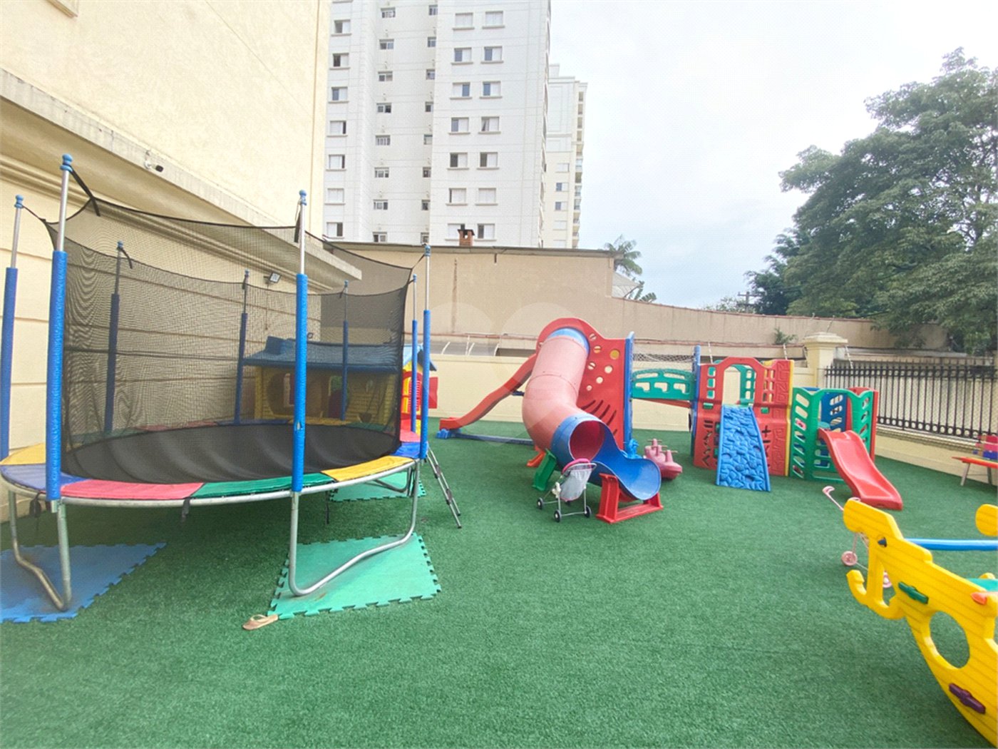 Apartamento à venda com 3 quartos, sendo 1 suíte, em Perdizes, São Paulo, SP