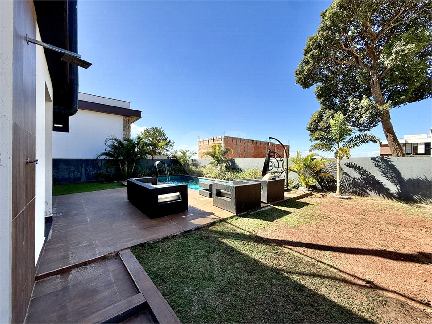 Casa à venda com 3 quartos, sendo 1 suíte,  em Terras de Santa Cristina XIII Setor Marina, Paranapanema, SP