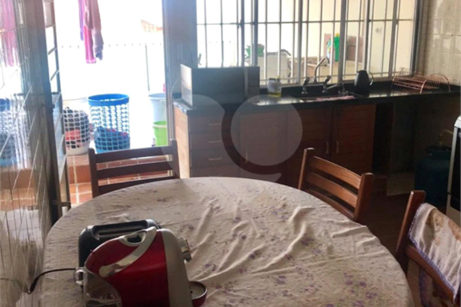 Sobrado à venda com 2 quartos no Brasilândia, São Paulo, SP