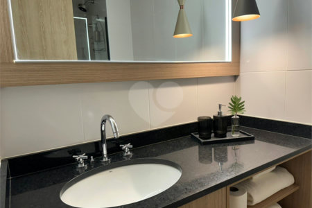 Apartamento à venda ou para alugar com 1 suíte em Pinheiros, São Paulo, SP