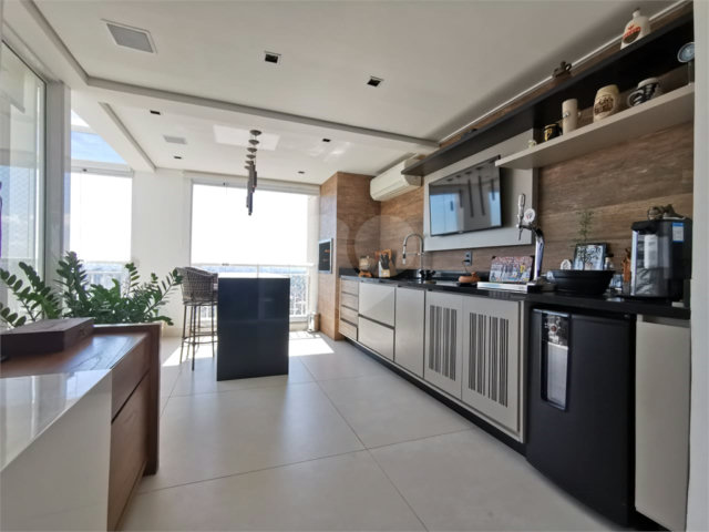 Apartamento à venda com 3 suítes em Morumbi, São Paulo, SP