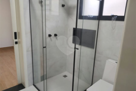 Casa à venda com 3 quartos, sendo 1 suíte,  no condomínio Madre Maria Vilac, Valinhos - SP