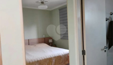 Apartamento à venda com 4 quartos, sendo 1 suíte,  em Cidade São Francisco, São Paulo, SP