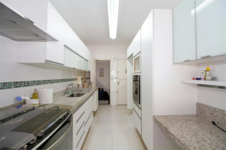 Apartamento à venda ou para alugar com 3 quartos, sendo 1 suíte,  em Sumarezinho, São Paulo, SP