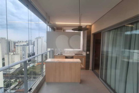 Apartamento à venda com 1 suíte em Moema, São Paulo, SP