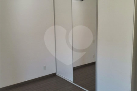 Casa à venda com 3 suítes no condomínio Portal do Jequitibá, Valinhos - SP