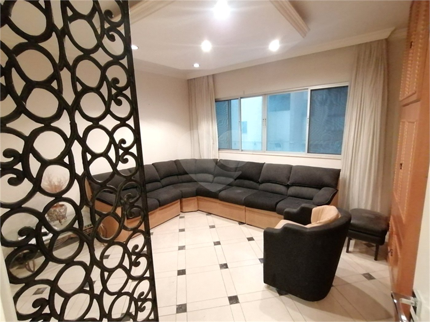 Apartamento à venda com 3 quartos, sendo 1 suíte, em Jardim Paulista, São Paulo, SP