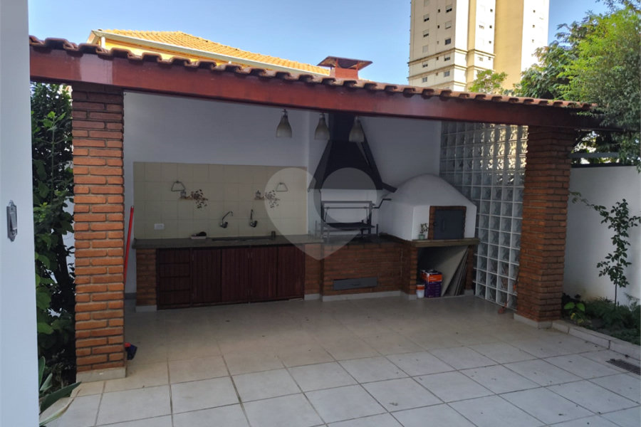 Sobrado à venda com 4 suítes em Santana, São Paulo, SP