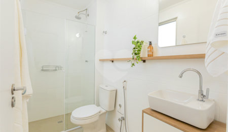 Apartamento à venda com 3 quartos, sendo 1 suíte, em Vila Olímpia, São Paulo, SP