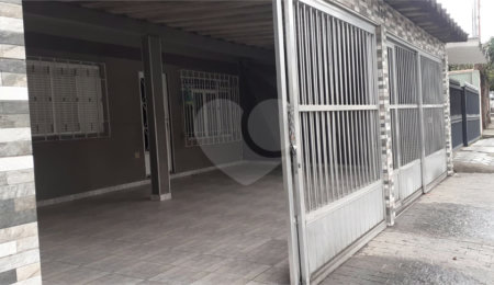 Casa à venda com 6 quartos, sendo 2 suítes,  em Freguesia do Ó, São Paulo, SP