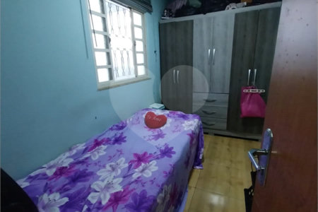 Casa à venda com 3 quartos em Campo Grande, Rio de Janeiro, RJ