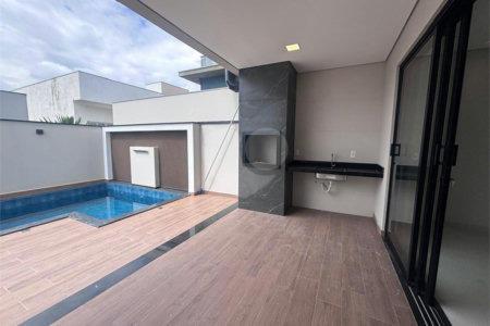 Casa à venda com 3 suítes no condomínio Campos do Conde I e II, Sorocaba - SP