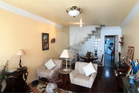 Casa à venda com 3 quartos, sendo 1 suíte,  em Planalto Paulista, São Paulo, SP