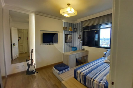 Apartamento à venda com 3 quartos, sendo 1 suíte, em Jardim São Paulo(zona Norte), São Paulo, SP