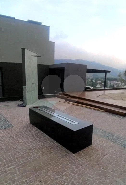 Casa de Alto Padrão com Vista Privilegiada para a Pedra Grande — Atibaia