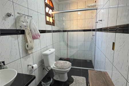 Casa à venda com 3 quartos, sendo 1 suíte, em Vila Galvão, Guarulhos, SP