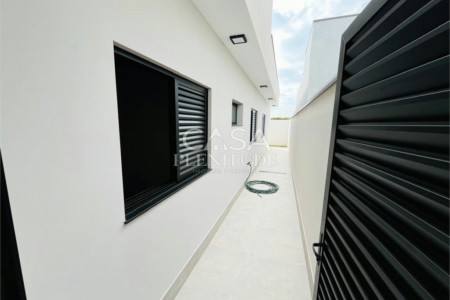 Casa em condomínio à venda com 3 quartos, sendo 1 suíte,  em Perlamar, Araçoiaba da Serra, SP