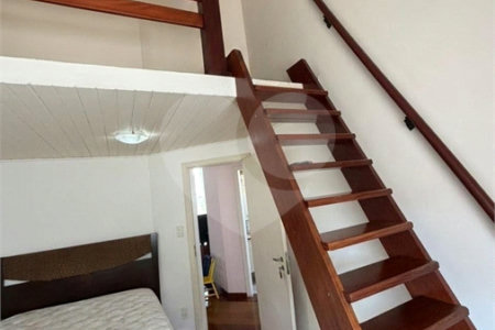 Casa à venda com 4 quartos, sendo 2 suítes, no condomínio Milennium, Valinhos - SP