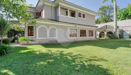 Casa à venda com 4 suítes em Interlagos, São Paulo, SP