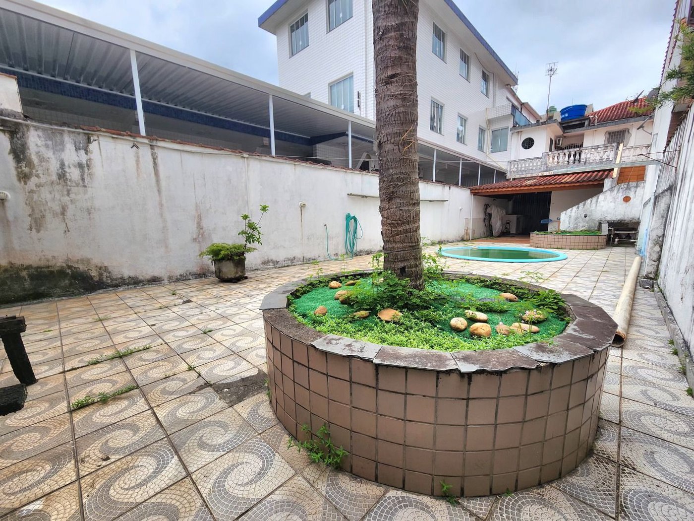 Casa com 3 dormitórios à venda, 198 m² por R$ 1.099.000,00 - Marapé - Santos/SP