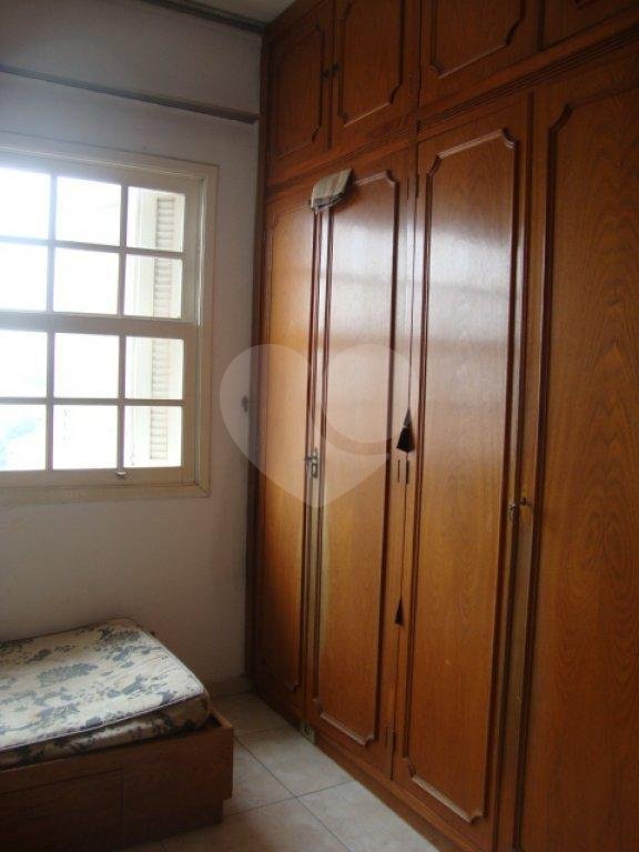 Sobrado à venda com 3 quartos, sendo 1 suíte,  em Parque Peruche, São Paulo, SP