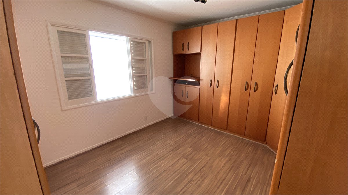 Sobrado à venda com 3 quartos, sendo 1 suíte, em Brooklin Velho, São Paulo, SP