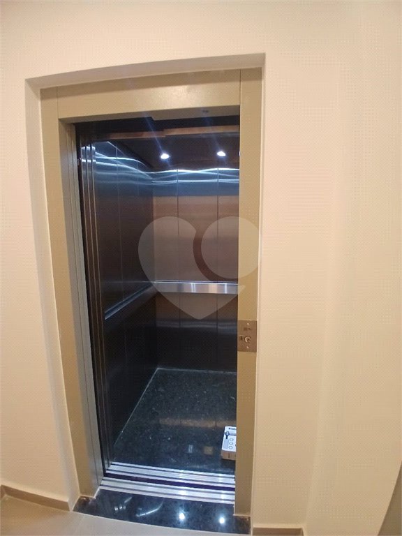 Casa à venda com 1 quarto no condomínio Sintra, São Paulo - SP
