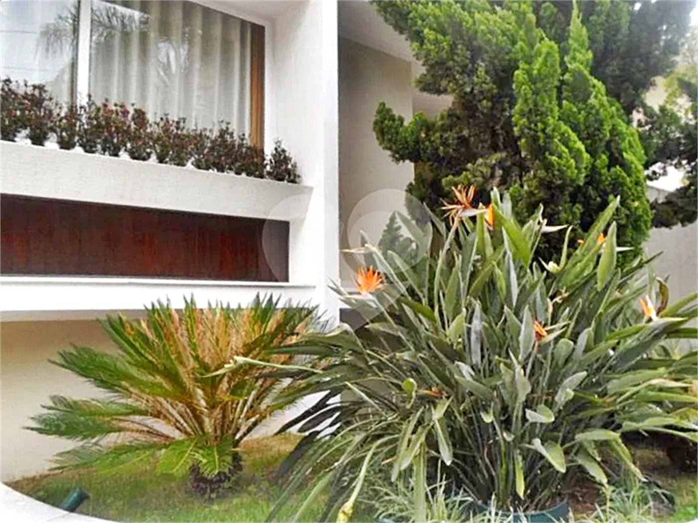 Casa à venda com 4 suítes no condomínio Chácara das Rosas, São Paulo - SP