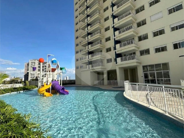 Apartamento à venda com 3 quartos, sendo 1 suíte, em Barueri, Barueri, SP