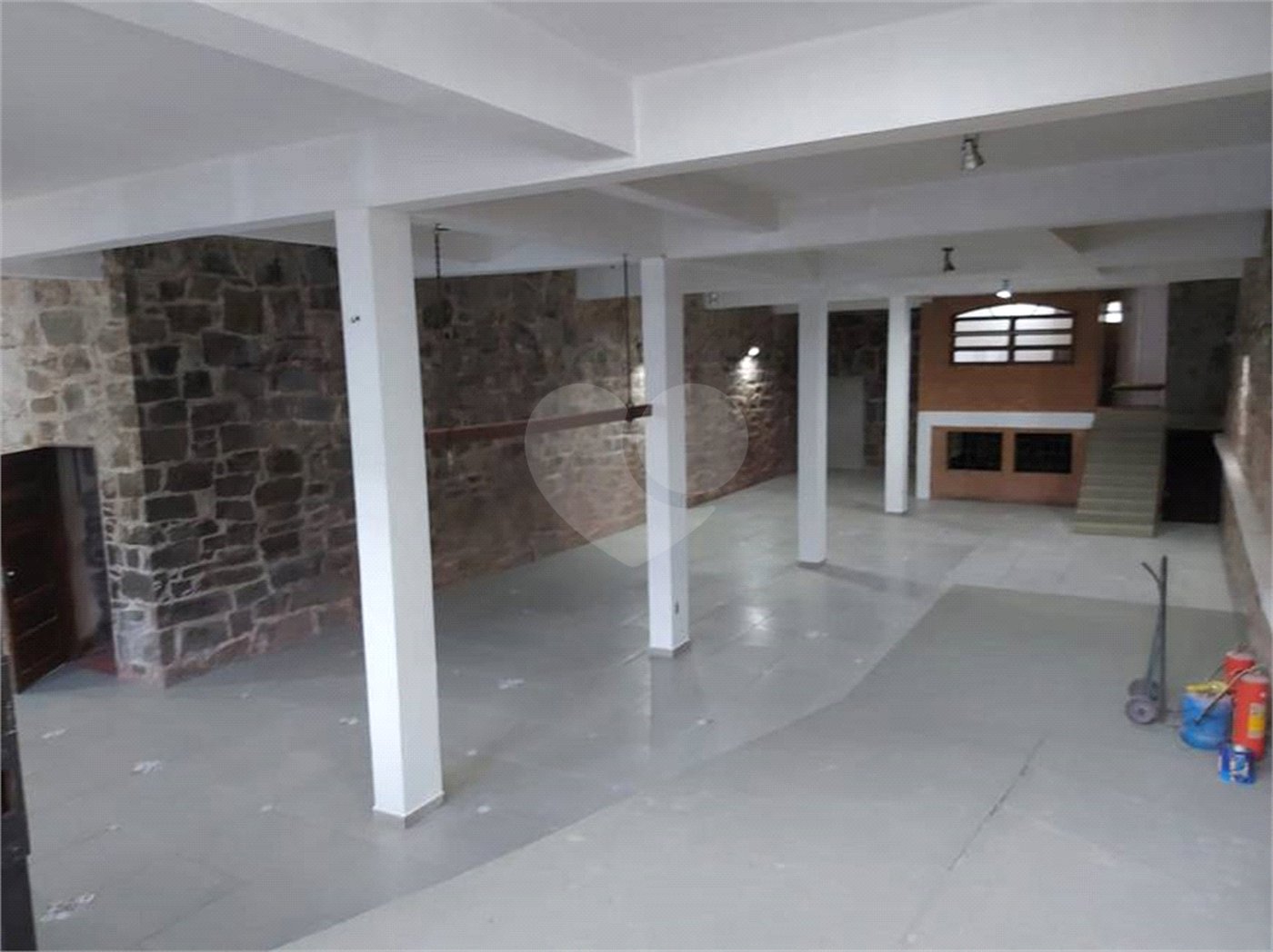 Casa à venda com 4 suítes em Jardim Londrina, São Paulo, SP