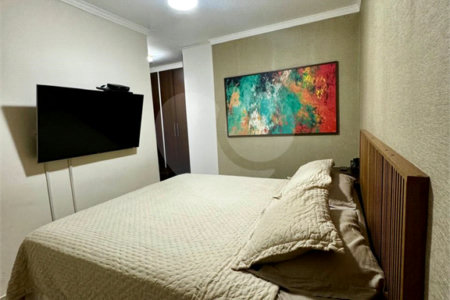 Apartamento à venda com 3 quartos, sendo 1 suíte, em Parque Reboucas, São Paulo, SP