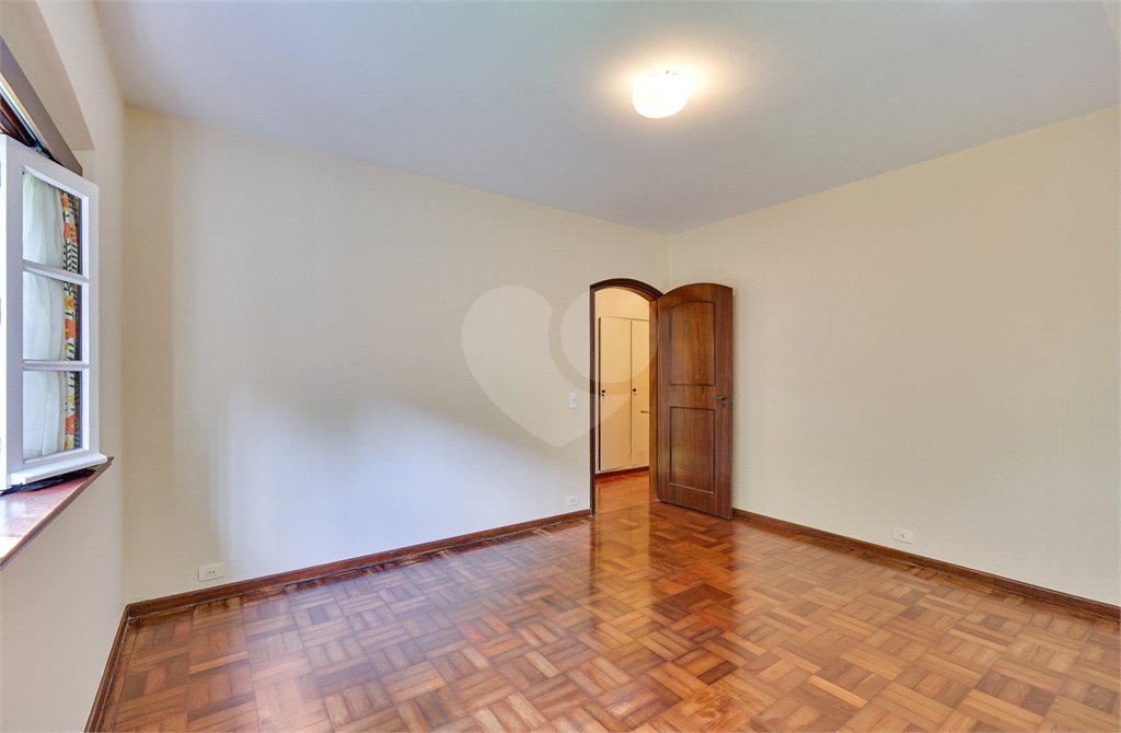 Casa Térrea à venda com 3 quartos em Alto da Boa Vista, São Paulo, SP