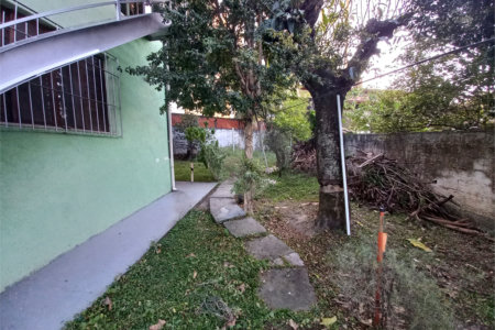 Casa à venda com 4 quartos, sendo 2 suítes,  em Parque Esmeralda, São Paulo, SP