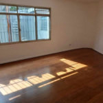 Sobrado à venda com 3 quartos, sendo 1 suíte, em Jaguaré, São Paulo - SP