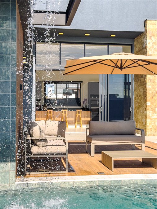 Indaiatuba - Quintas da Terracota - 1252 m² de terreno - casa térrea com 514 m² de área construída -3 vagas de garagem cobertas e 3 descobertas Lavabo - Sala de estar e jantar amplas e integradas - Escritório privativo - Cozinha toda equipada com geladeira, forno, micro-ondas, lava-louças,