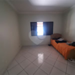 Sobrado à venda com 5 quartos, sendo 1 suíte, em Tremembé, São Paulo, SP