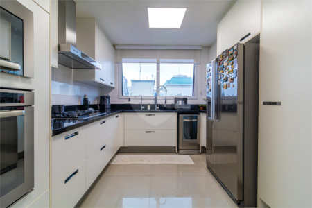 Apartamento à venda com 4 suítes em Campo Belo, São Paulo, SP