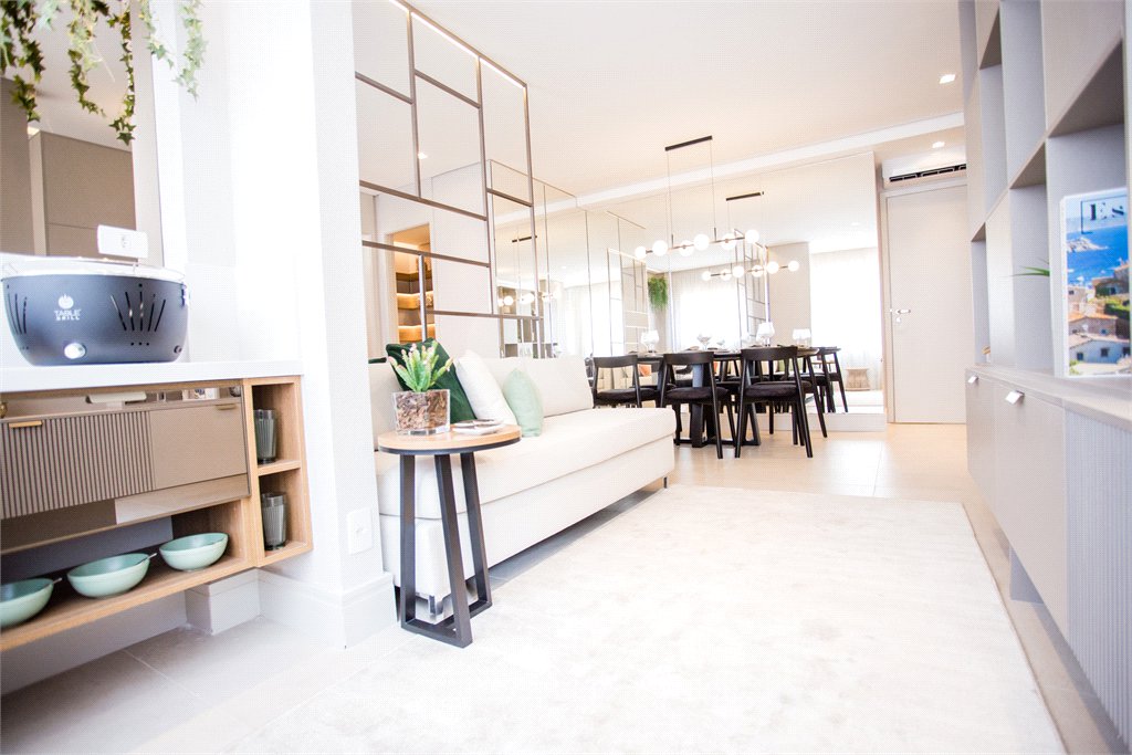 Apartamento à venda com 2 quartos, sendo 1 suíte, em Vila Rosália, Guarulhos, SP