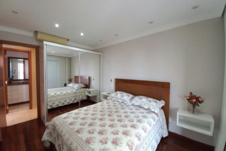 Apartamento com 2 dormitórios à venda, 97 m² por R$ 1.360.000,00 - Gonzaga - Santos/SP