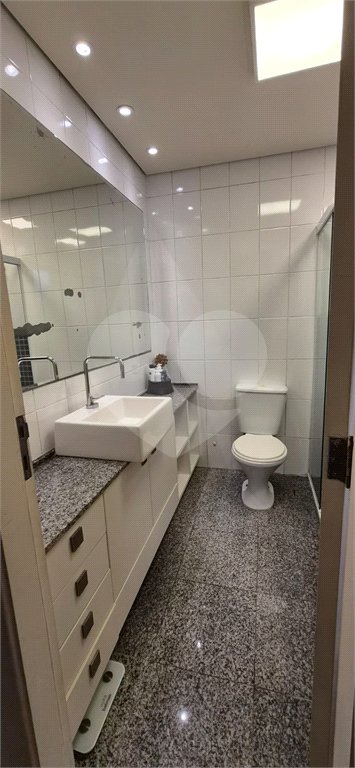 Casa à venda com 3 quartos, sendo 1 suíte, no condomínio Townhouse Village Morumbi, São Paulo - SP