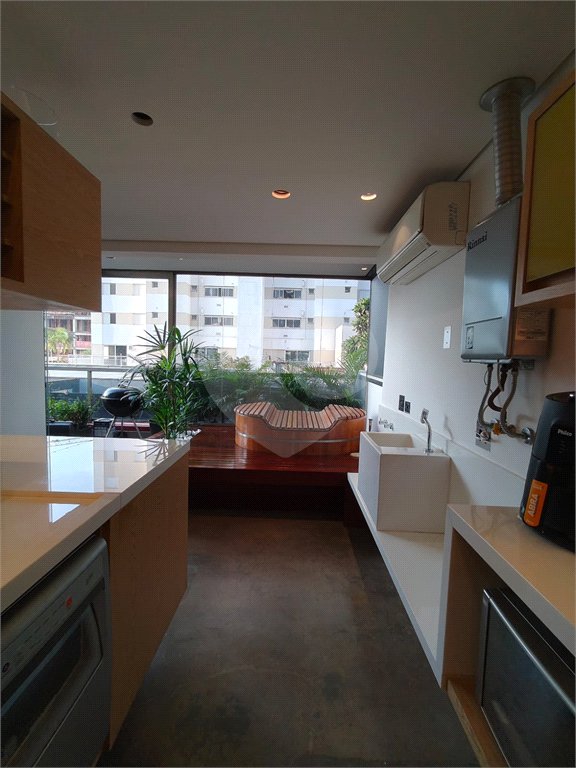 Apartamento para alugar com 1 quarto em Santo Amaro, São Paulo, SP
