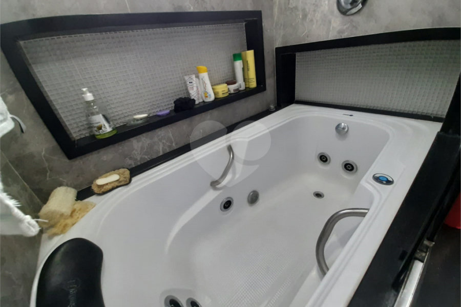 Sobrado à venda com 3 quartos, sendo 1 suíte, em Vila Medeiros, São Paulo, SP
