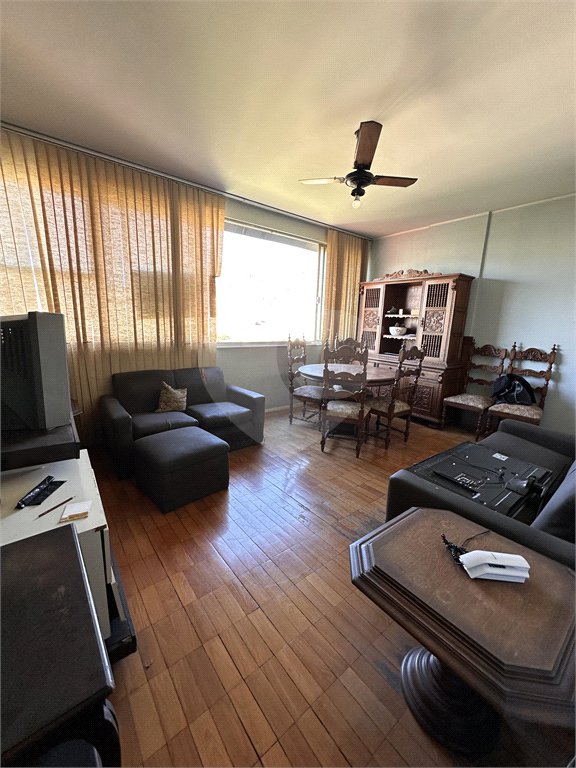 Apartamento à venda com 3 quartos, sendo 1 suíte,  em Tijuca, Rio de Janeiro, RJ