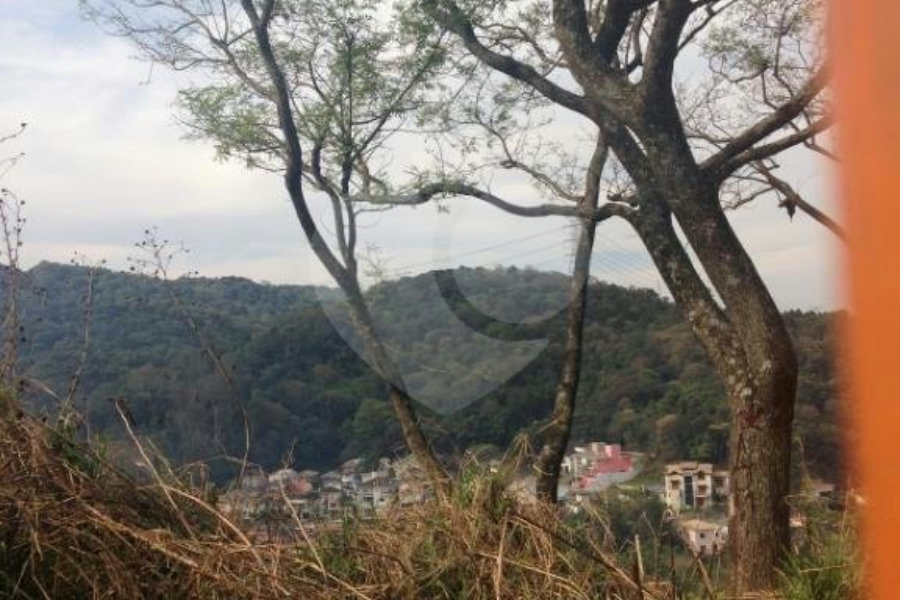 Terreno à venda no condomínio Sem Nome, São Paulo - SP